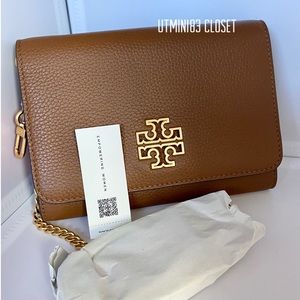 🌈NEW🌈💜Tory Burch Britten Chain Wallet/crossbody bag/shoulder bag/Leather
